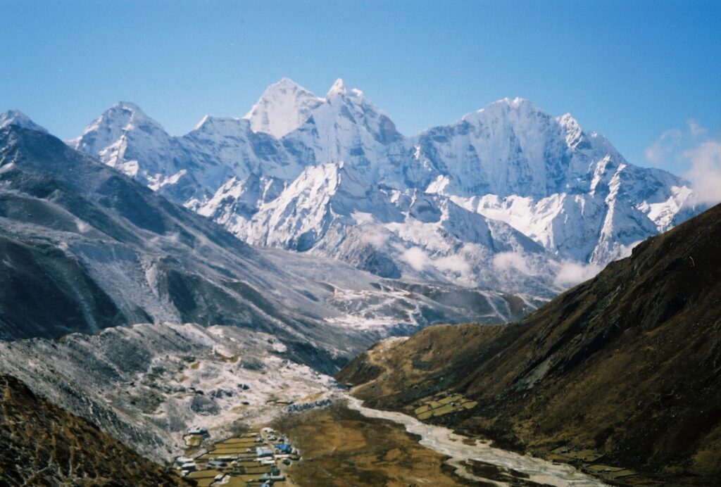 Gokyo Valley Trek