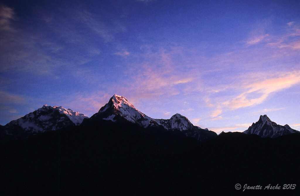 Poon-Hill-Sunrise-Trek