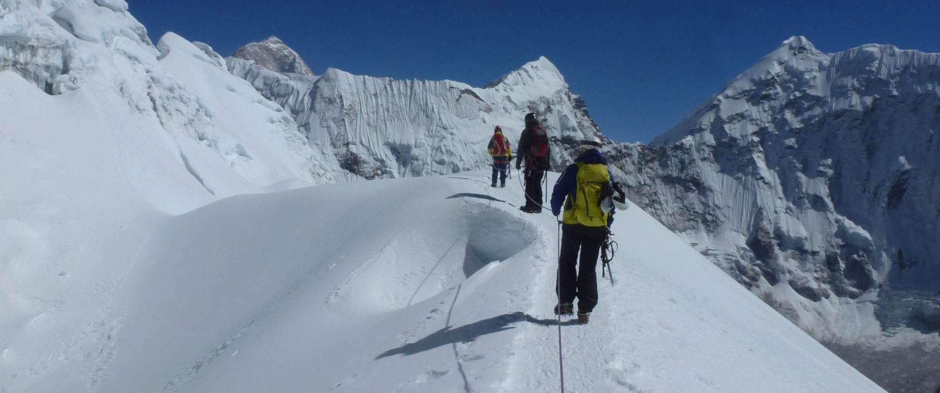 island peak climbing